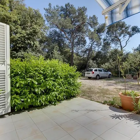 Apartments By The Sea Artatore, Losinj - 8022 Cunski Exterior photo