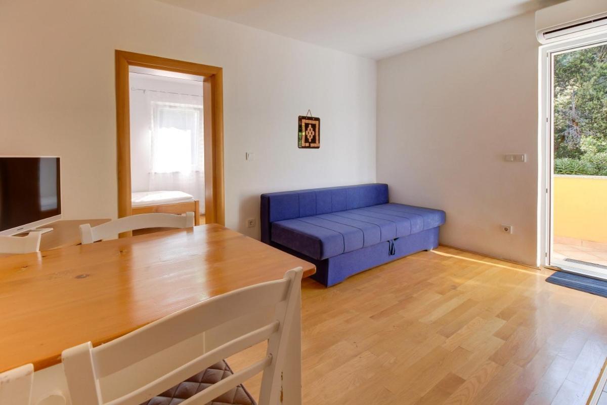 Apartment By The Sea Artatore, Losinj - 8022 *